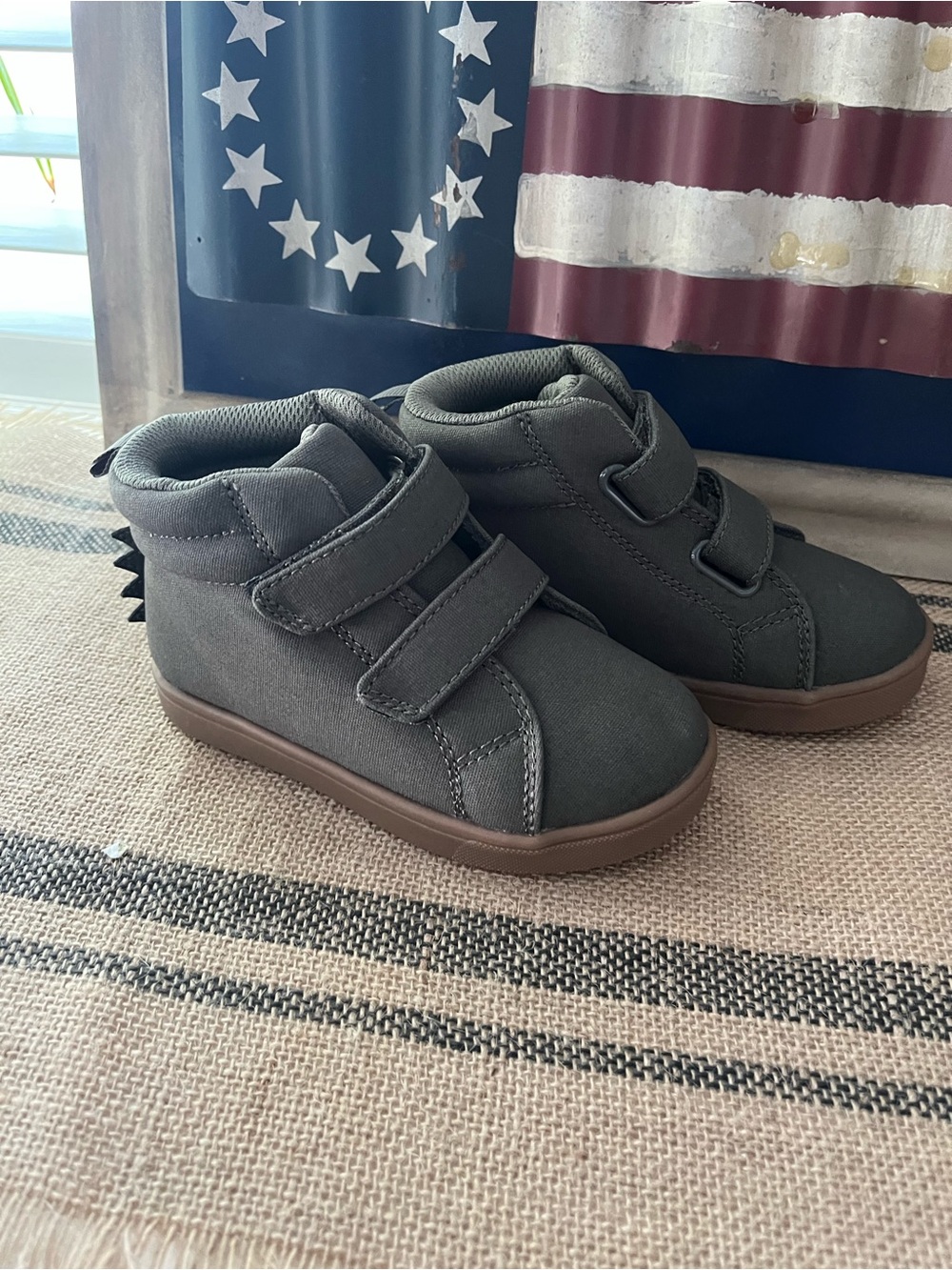 Gap green toddler shoes